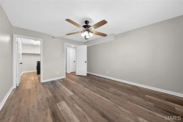 $79,900 | 5766 Westphalia Lane, Unit B, St. Louis, MO 63129