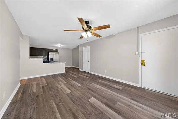 $79,900 | 5766 Westphalia Lane, Unit B, St. Louis, MO 63129
