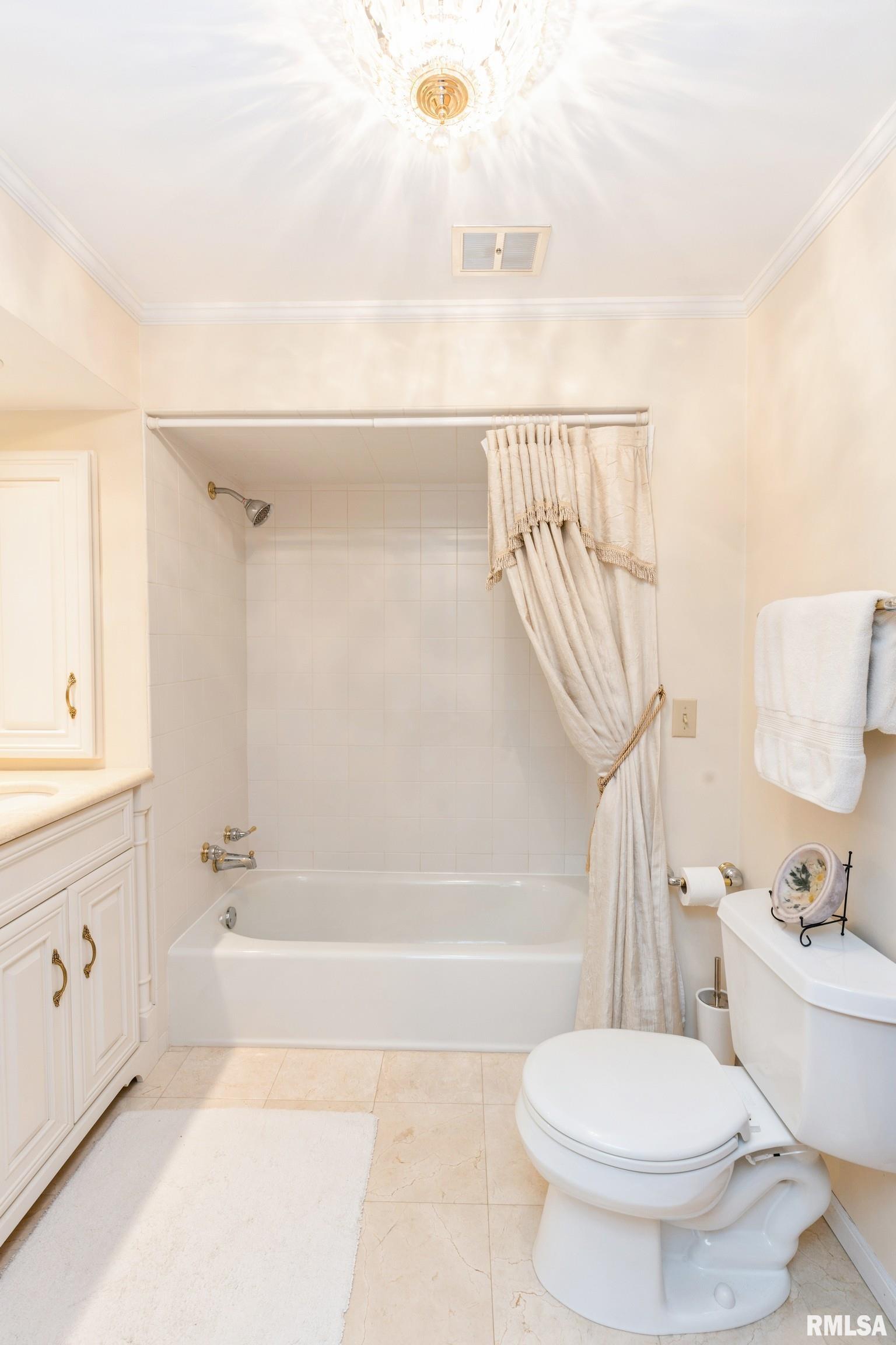 2636 Jersey Ridge Road Davenport, IA 52803 - Photo 21 of 39 Gallery Image 21