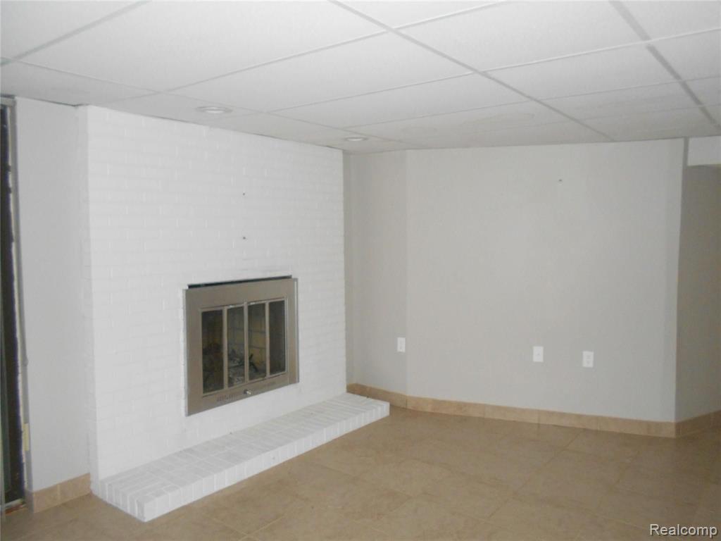 1965 Lone Pine Road Bloomfield Hills, MI 48302 - Photo 24 of 24