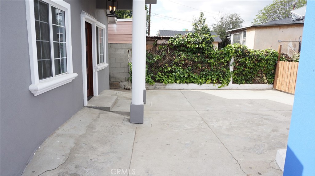 10067 Arleta Avenue Arleta, CA 91331 - Photo 51 of 60