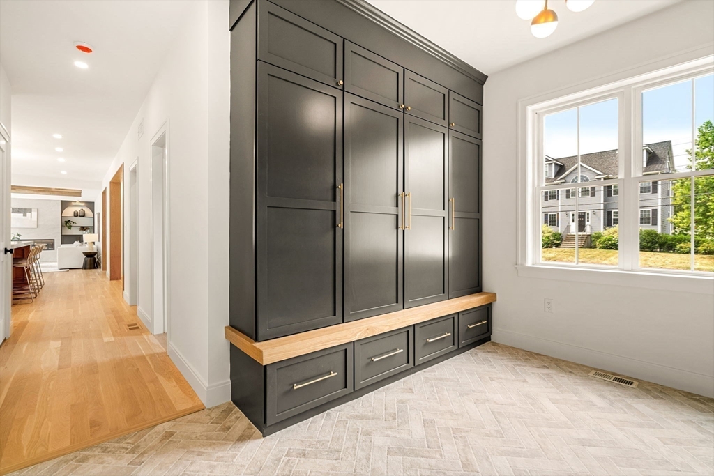 2 Stephanie Street Burlington, MA 01803 - Photo 20 of 42