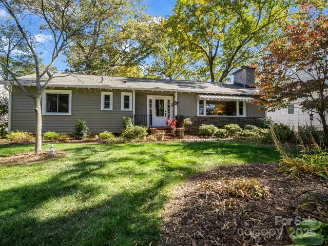 $575,000 | 1618 Kensington Road, Hendersonville, NC 28791