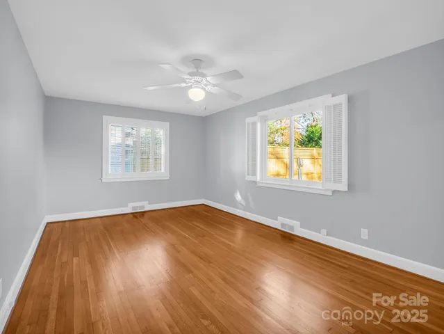 $575,000 | 1618 Kensington Road, Hendersonville, NC 28791