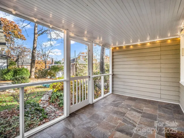 $575,000 | 1618 Kensington Road, Hendersonville, NC 28791