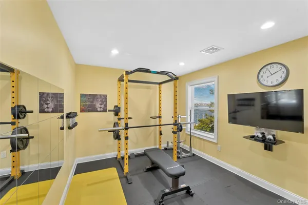 $1,775,000 | 890 South Long Beach Avenue, Freeport, NY 11520