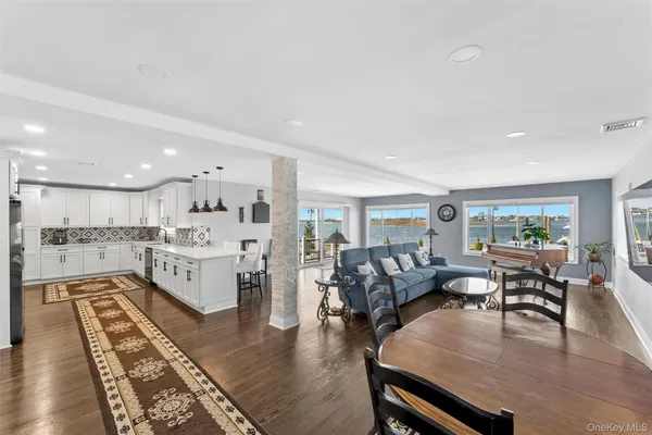 $1,775,000 | 890 South Long Beach Avenue, Freeport, NY 11520