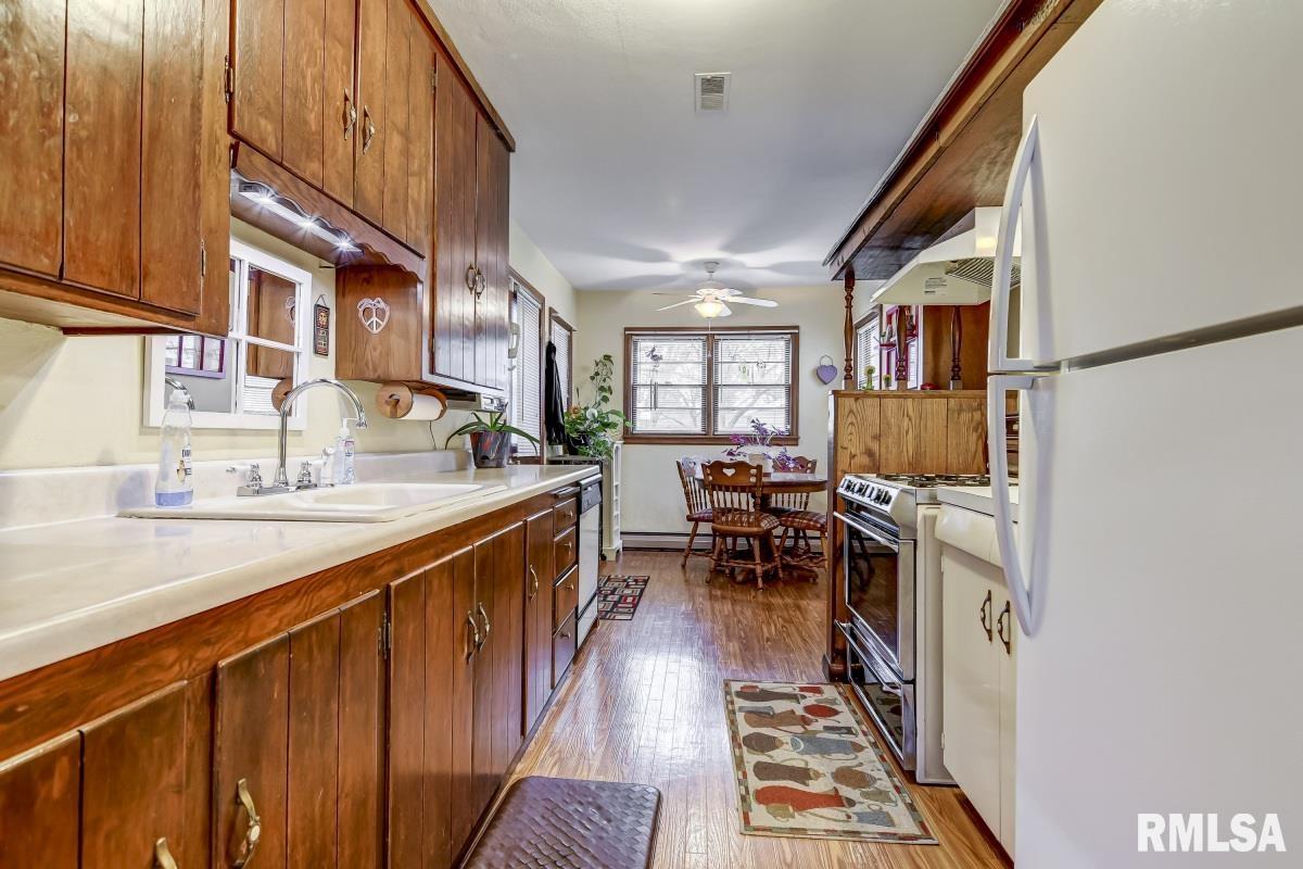 540 South Walnut Street Rochester, IL 62563 - Photo 11 of 26 Gallery Image 11