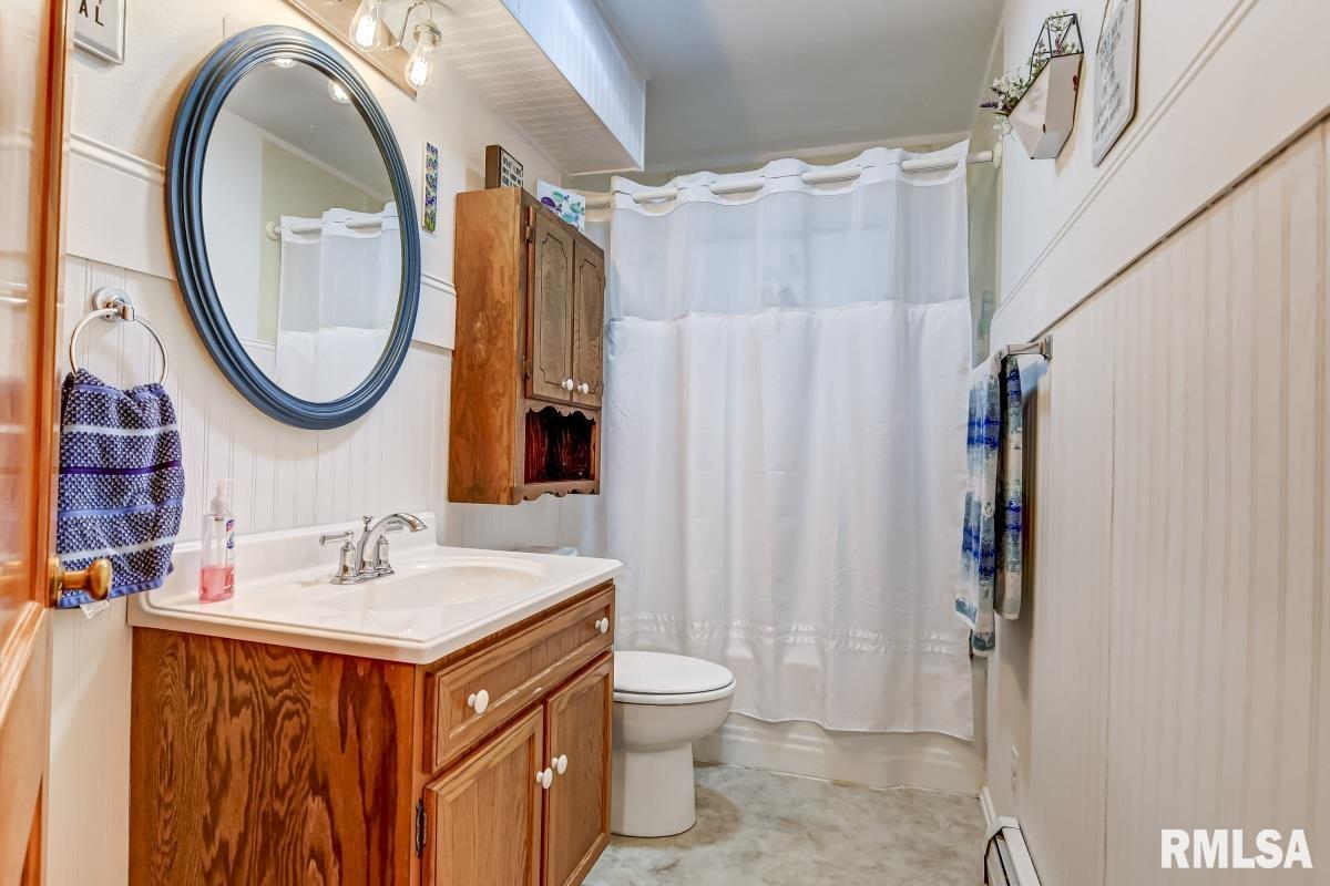 540 South Walnut Street Rochester, IL 62563 - Photo 17 of 26 Gallery Image 17
