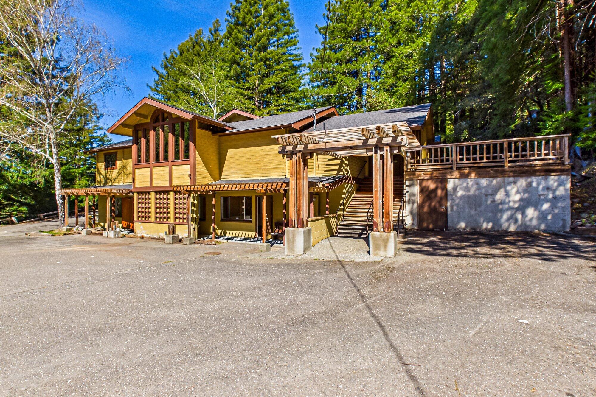 625 Newton Road Weott, CA 95571 - Photo 1 of 31
