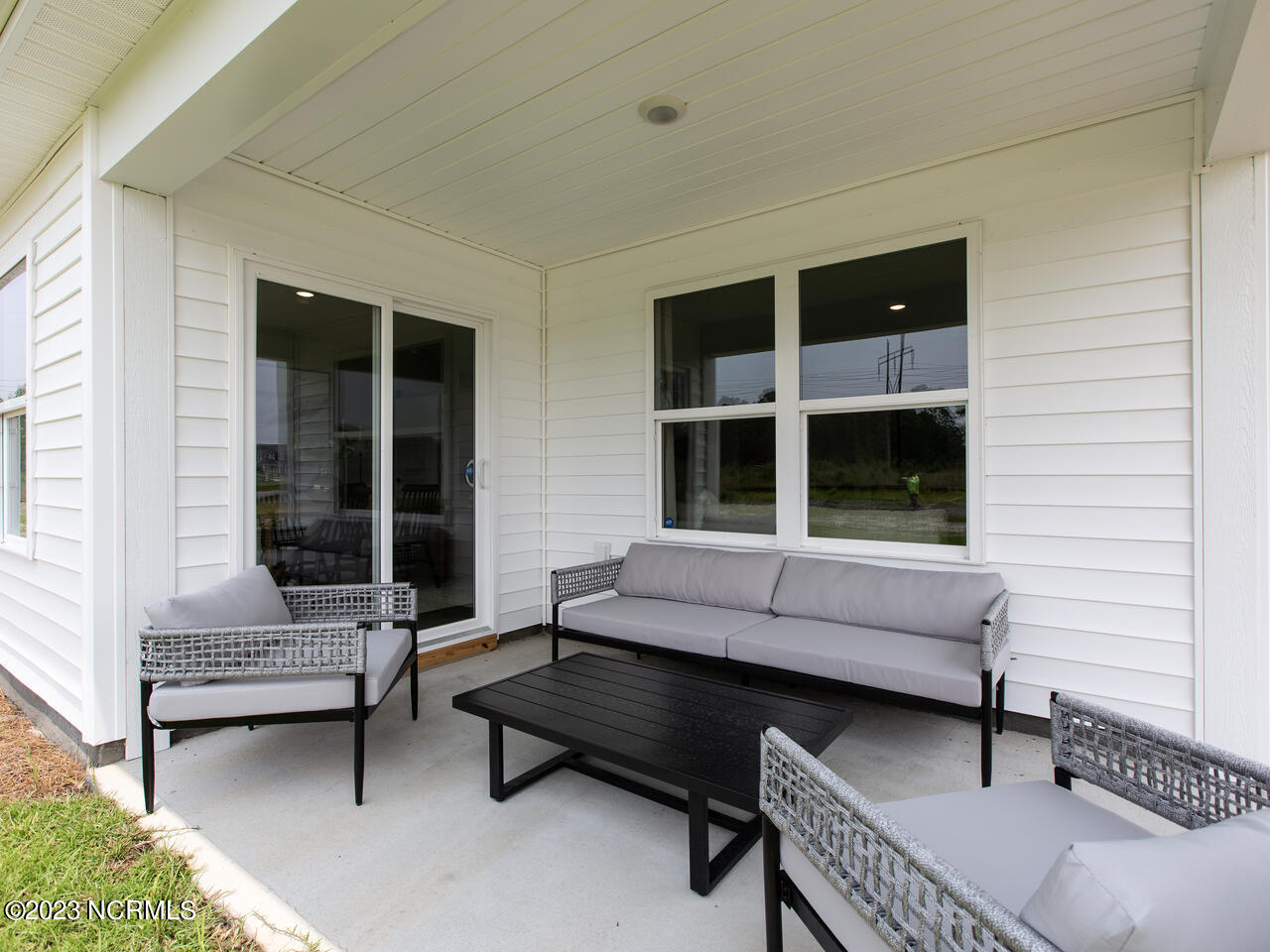 6322 Rye Grass Road, Unit LOT 440 Castle Hayne, NC 28429 - Photo 32 of 54 photos are of similar home shown for illustrative purposes only. Option and colors may differ.