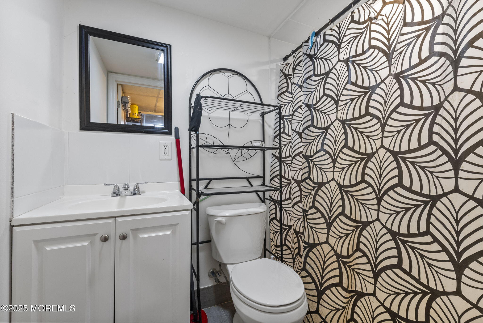 402 Atlantic Avenue Long Branch, NJ 07740 - Photo 11 of 35 IMG_2136