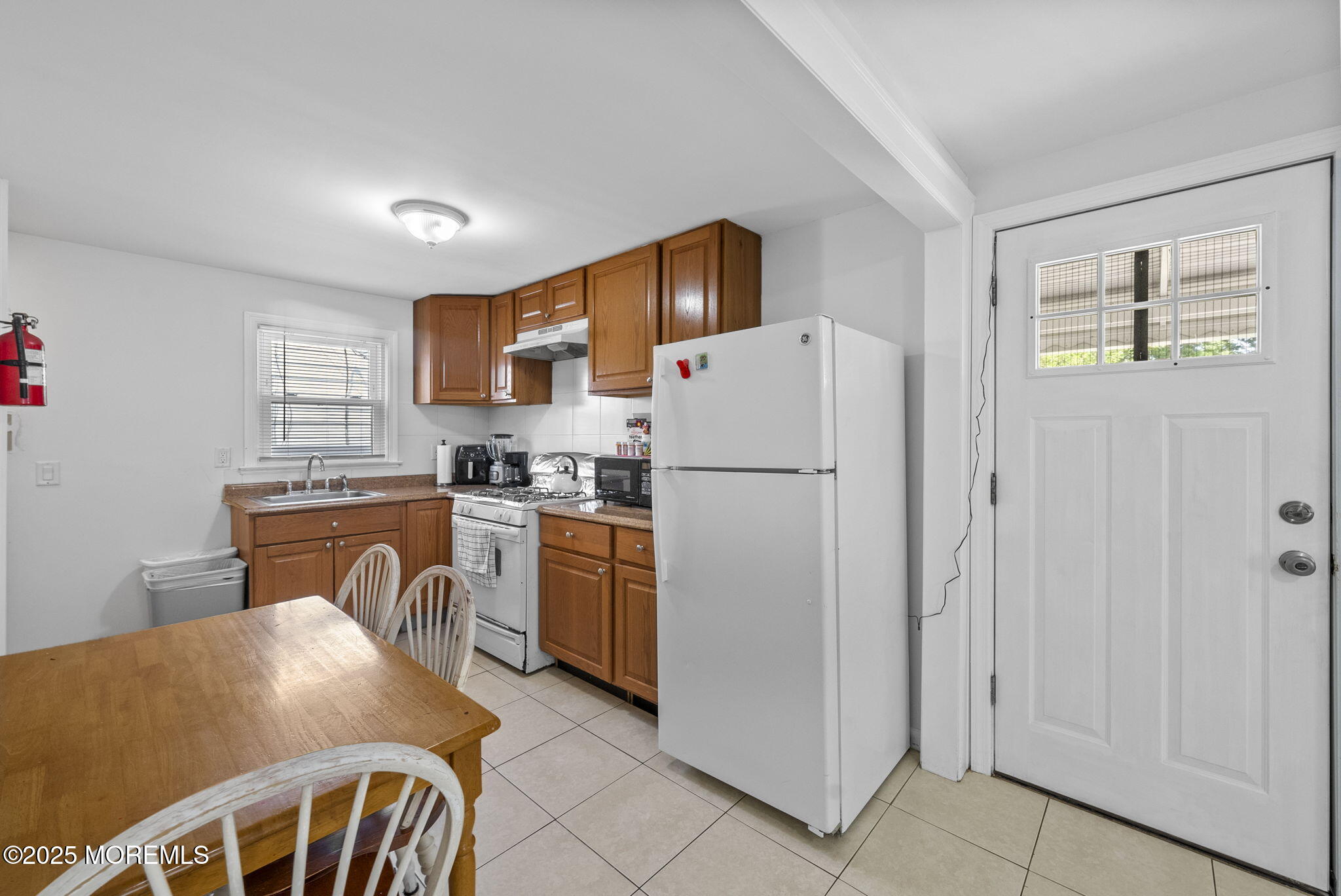 402 Atlantic Avenue Long Branch, NJ 07740 - Photo 9 of 35 IMG_2108