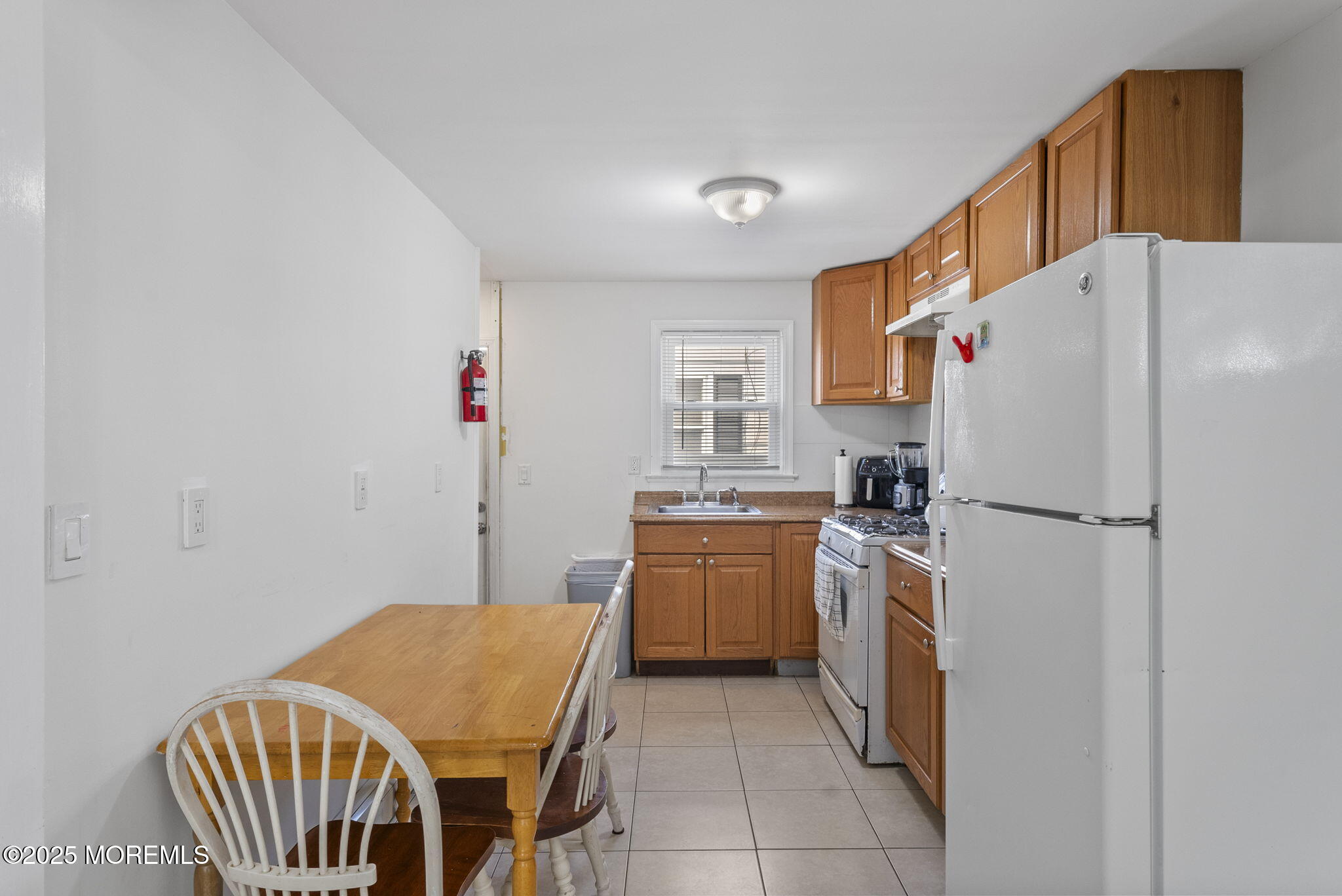 402 Atlantic Avenue Long Branch, NJ 07740 - Photo 10 of 35 IMG_2121