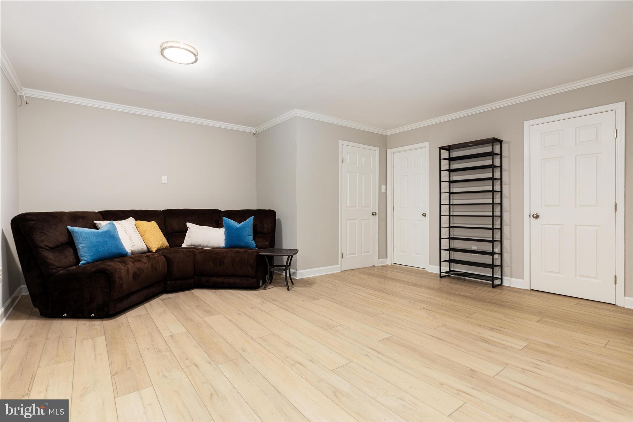 11608 Newbridge Court Reston, VA 20191 - Photo 34 of 47 a bedroom with a bed and a couch