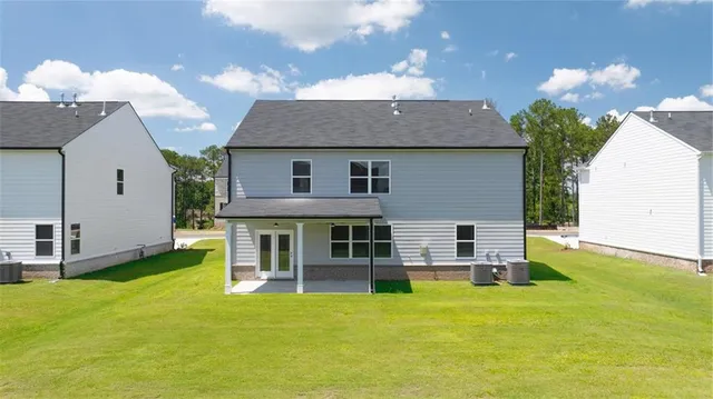 $413,800 | 71 Weymouth Drive, Locust Grove, GA 30248