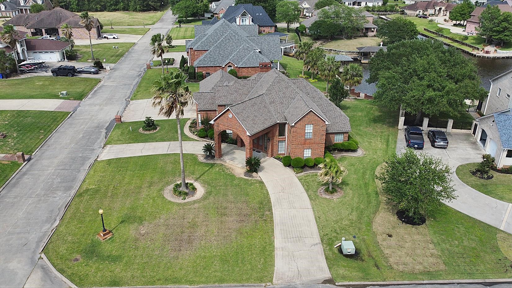 155 Greenhead Point Orange, TX 77630 - Photo 8 of 33