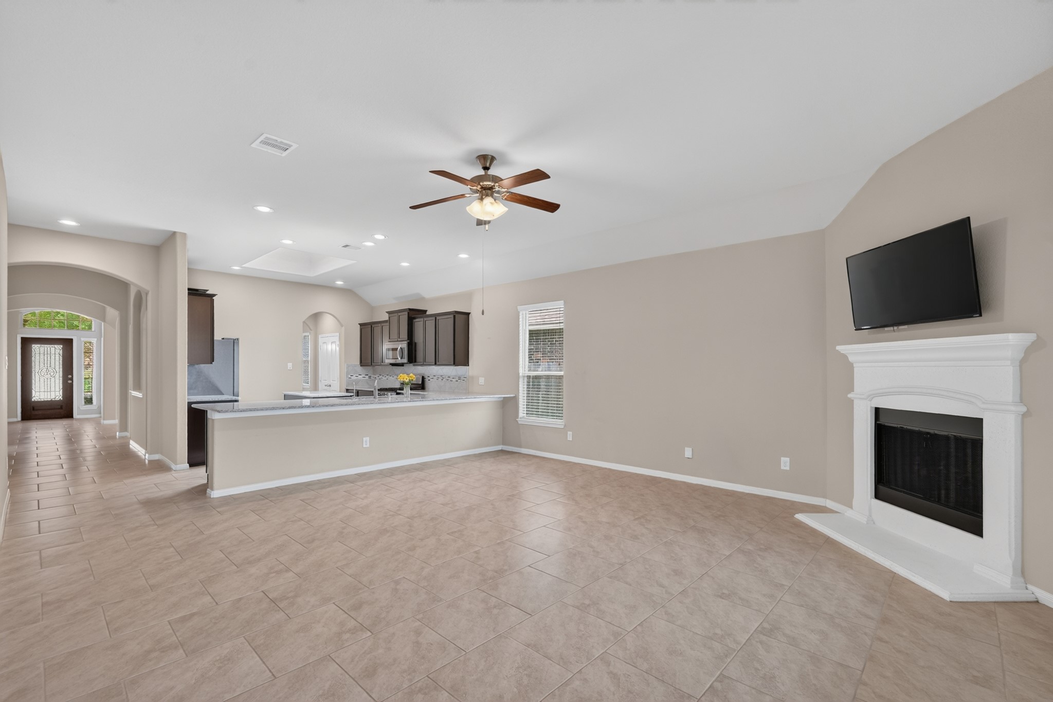 5414 Claymore Meadow Lane Spring, TX 77389 - Photo 18 of 35 Huge Living room for Entertaining.