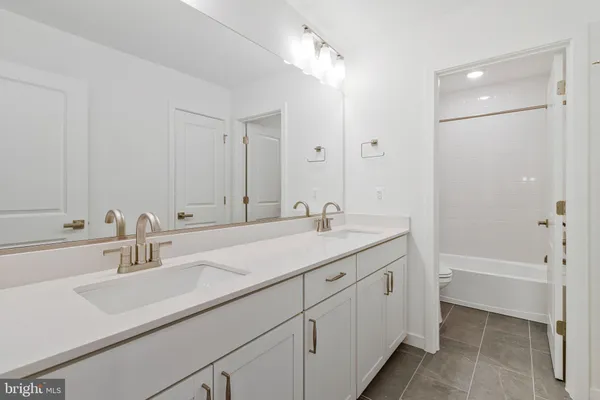 $1,076,999 | 2011 St James Road, Accokeek, MD 20607