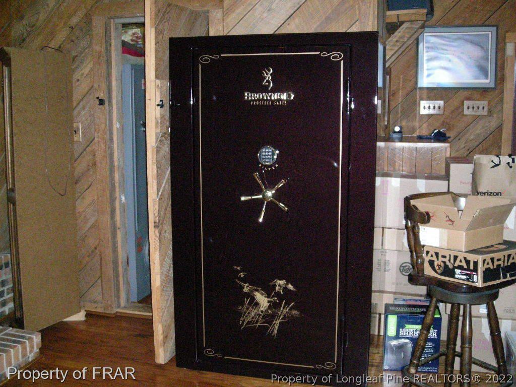 5310 Lovette Road Orrum, NC 28369 - Photo 16 of 31 a view of a hallway with elevator