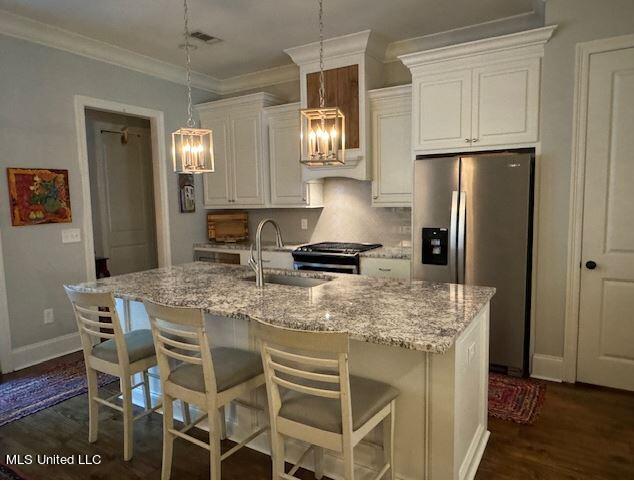 46 Charleston Circle Brandon, MS 39047 - Photo 6 of 25 Kitchen Bfast Bar