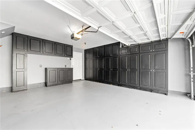 $1,060,000 | 18859 Milos Circle, Huntington Beach, CA 92648