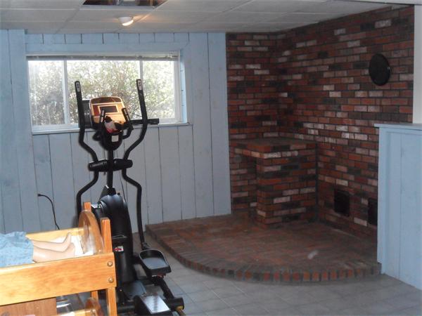 146 Hills Ferry Road Nashua, NH 03064 - Photo 13 of 16 Gallery Image 13
