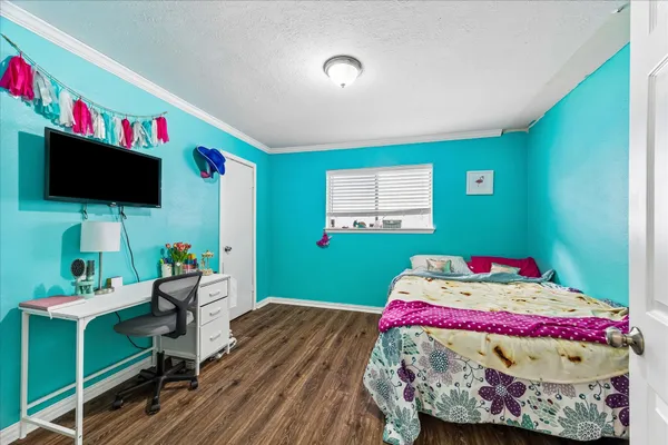 $285,000 | 2710 Tyler Lane, Deer Park, TX 77536