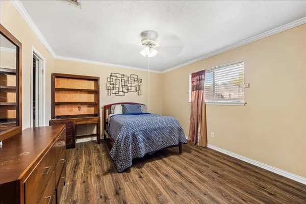 $285,000 | 2710 Tyler Lane, Deer Park, TX 77536