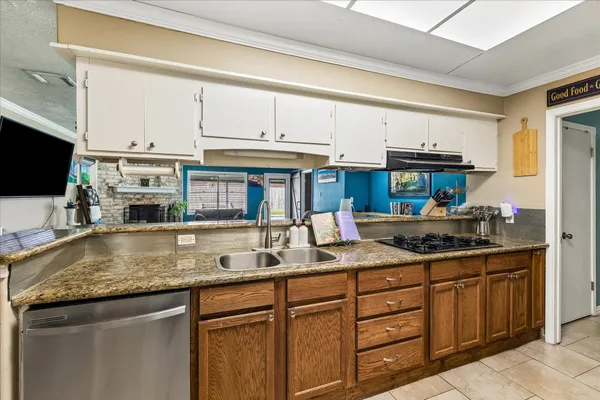 $285,000 | 2710 Tyler Lane, Deer Park, TX 77536