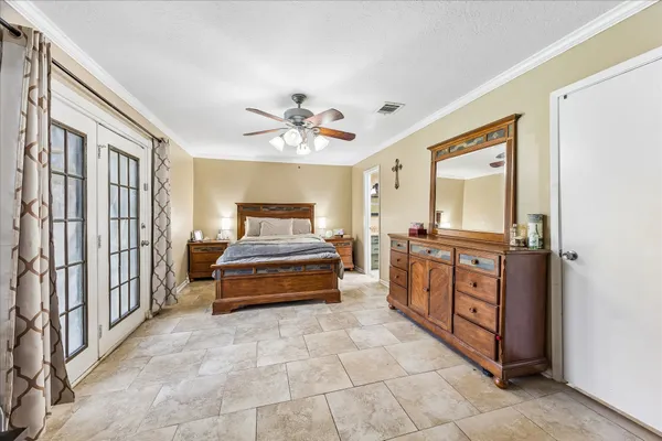 $285,000 | 2710 Tyler Lane, Deer Park, TX 77536