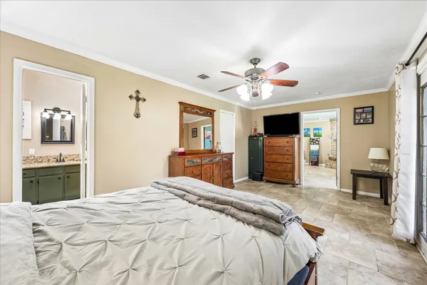 $285,000 | 2710 Tyler Lane, Deer Park, TX 77536