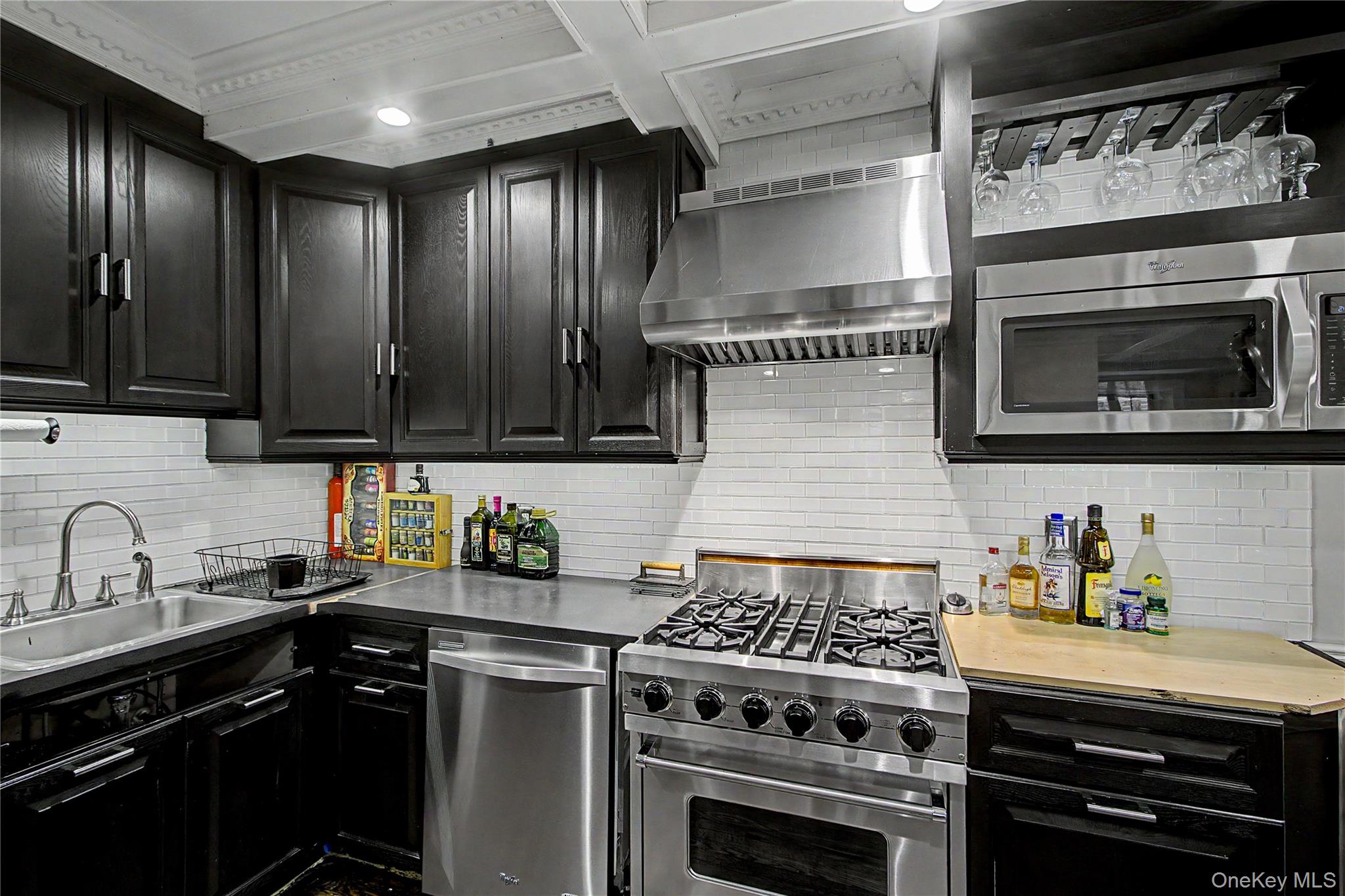 45 Pondfield Road West, Unit LL2 Bronxville, NY 10708 - Photo 19 of 37