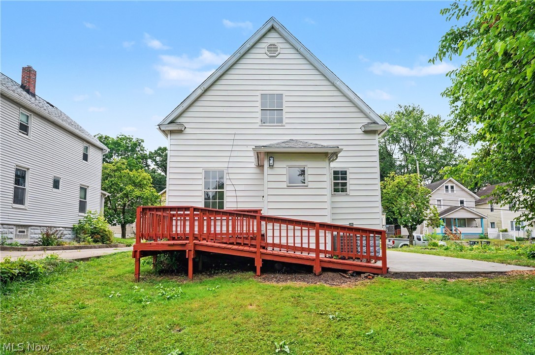 1010 Sawyer Avenue Akron, OH 44310 - Photo 2 of 29