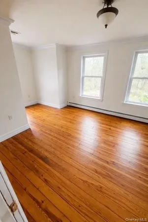 $3,595 | 665 Highway 32, Highland Mills, NY 10930