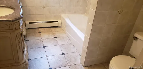 $3,595 | 665 Highway 32, Highland Mills, NY 10930