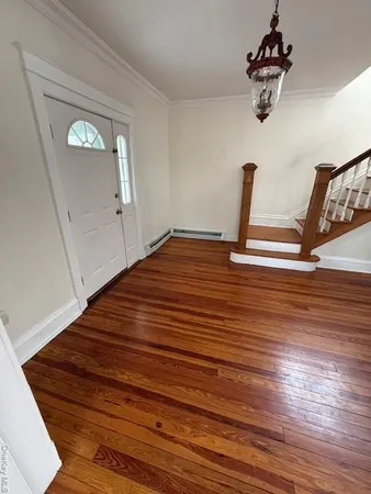 $3,595 | 665 Highway 32, Highland Mills, NY 10930