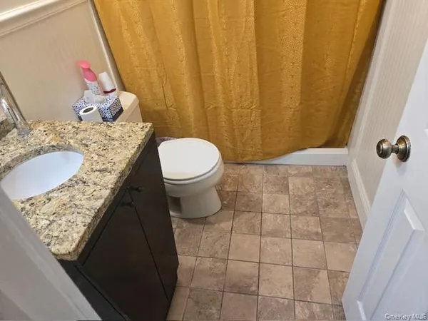 $3,595 | 665 Highway 32, Highland Mills, NY 10930