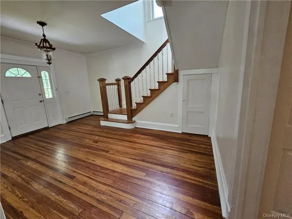 $3,595 | 665 Highway 32, Highland Mills, NY 10930