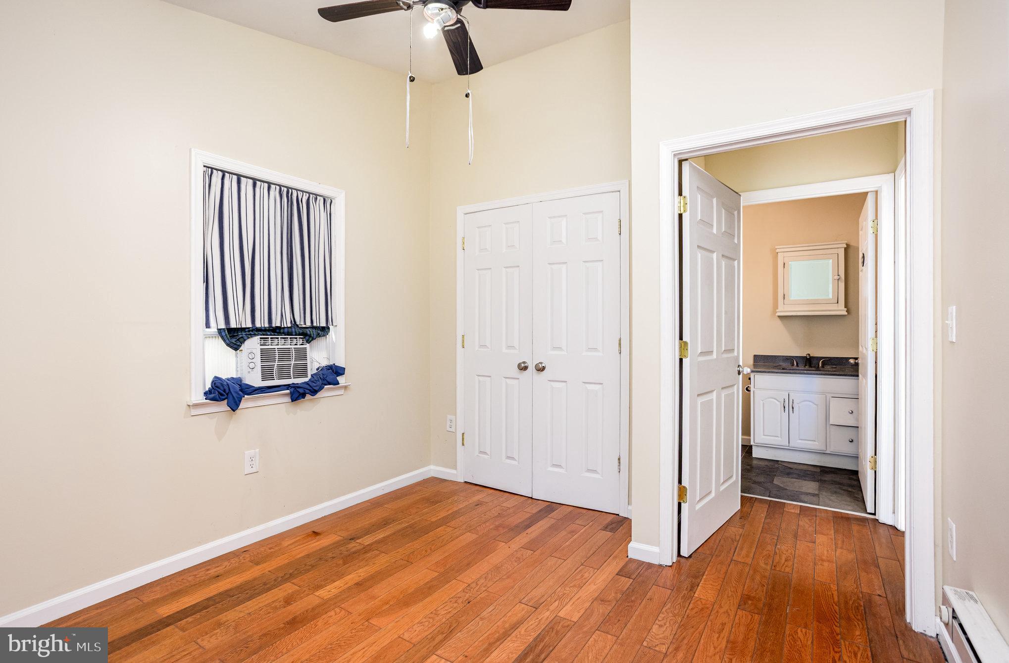 615 Pinehurst Street Aberdeen, MD 21001 - Photo 26 of 39 a view of hallway with wooden floor