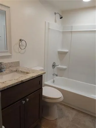 $1,600 | 1414 Alexander Avenue, Unit B, Arabi, LA 70032