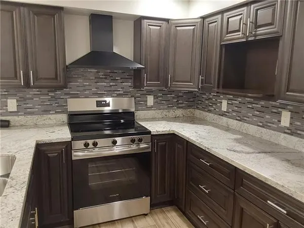 $1,600 | 1414 Alexander Avenue, Unit B, Arabi, LA 70032