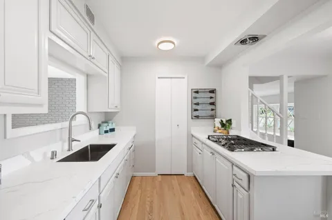 $1,195,000 | 35 Corte Alta, Novato, CA 94949