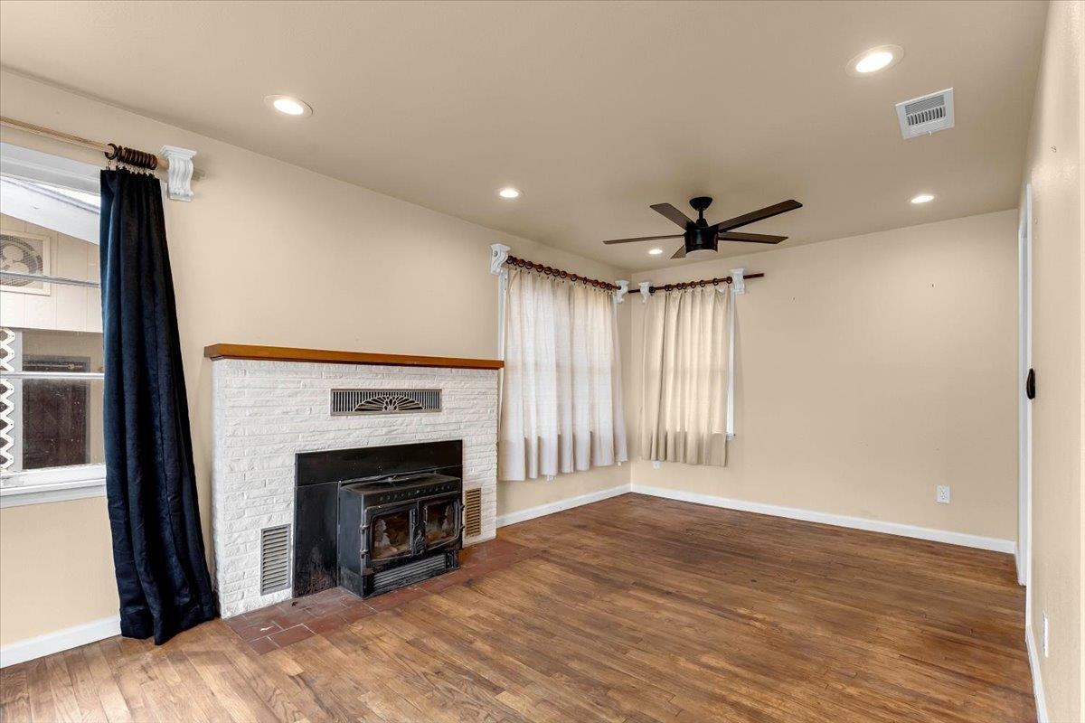 1605 Walbridge Street Red Bluff, CA 96080 - Photo 7 of 32