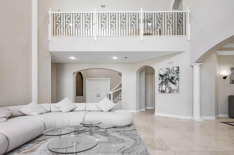 17895 Cadena Drive Boca Raton, FL 33496 - Photo 18 of 49 a living room with furniture