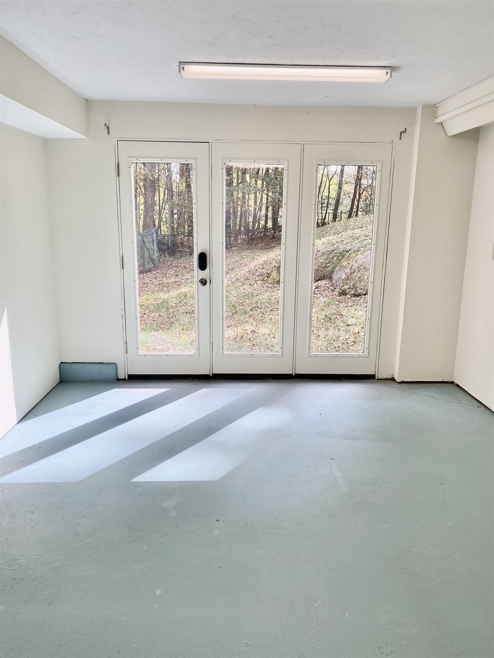 35 Robbins Road Fitzwilliam, NH 03447 - Photo 27 of 40