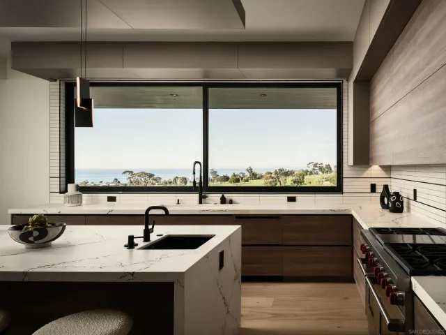 $13,250,000 | 6627 Muirlands Drive, La Jolla, CA 92037