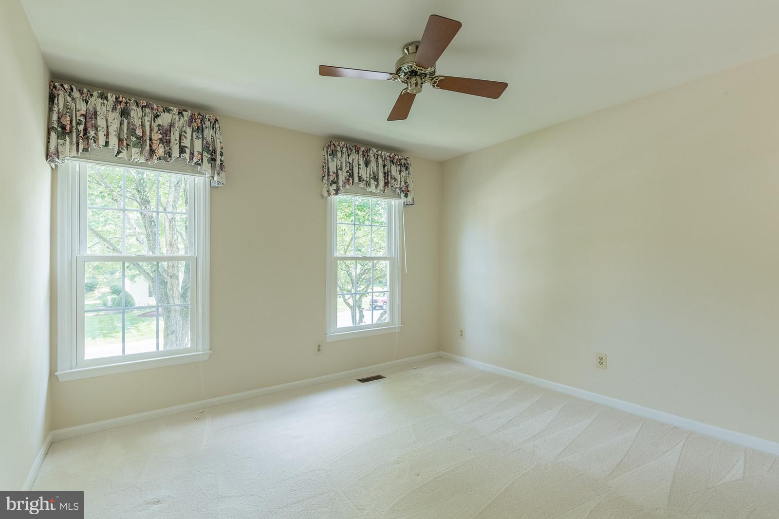 3622 Beaver Ford Road Woodbridge, VA 22192 - Photo 13 of 25 Bedroom