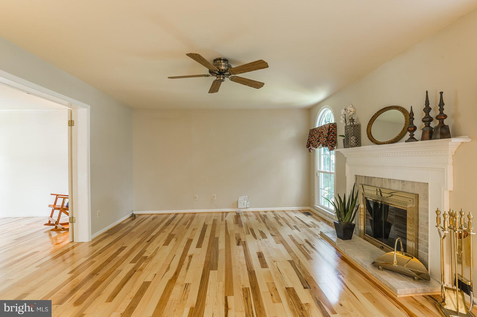 3622 Beaver Ford Road Woodbridge, VA 22192 - Photo 7 of 25 Family Room