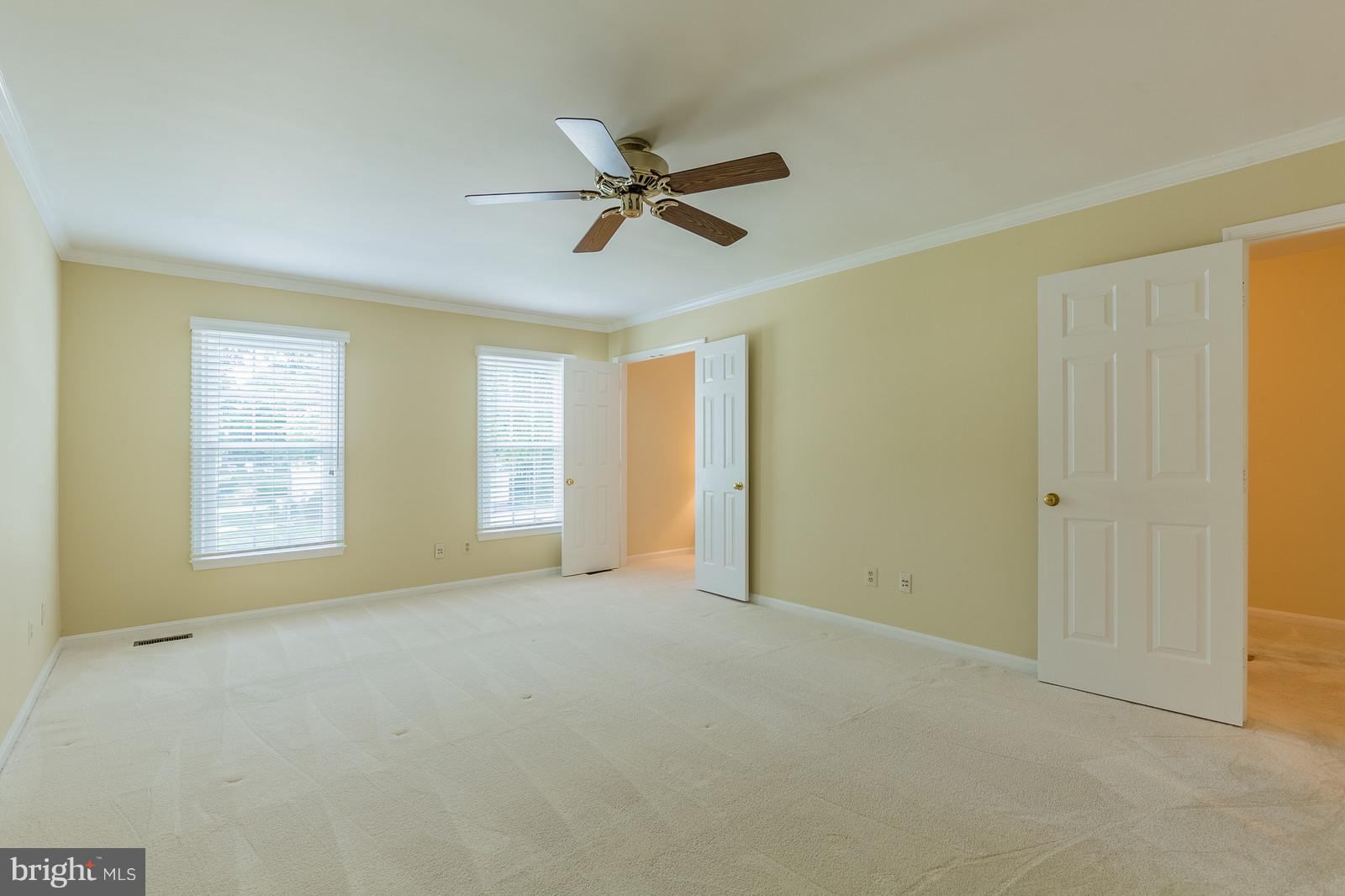 3622 Beaver Ford Road Woodbridge, VA 22192 - Photo 10 of 25 Adjoining sitting room.